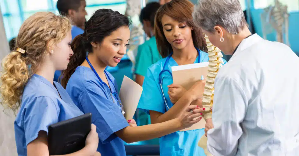 cursos gratuitos para médicos