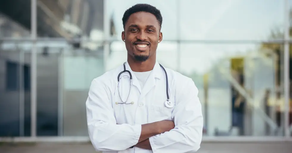 médico