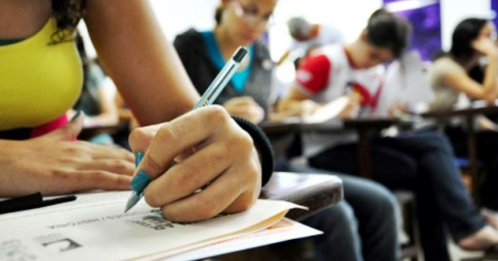 Confira o período de manifestação de interesse na lista de espera do ProUni 2025.2, prazos, tipos de bolsas e como garantir sua chance de ingresso no ensino superior.