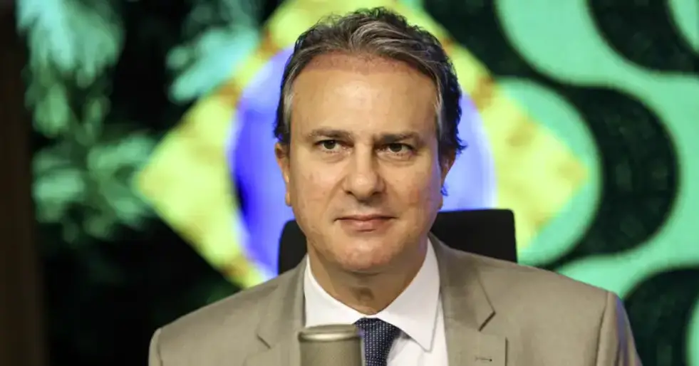 Camilo Santana Enamed