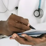 Como São Feitas Avaliações de Qualidade na Área da Saúde