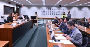 CAMARA DEBATE ENAMED