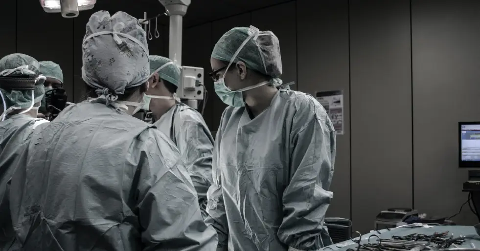 Fazer residência ainda é necessário para sucesso da carreira médica