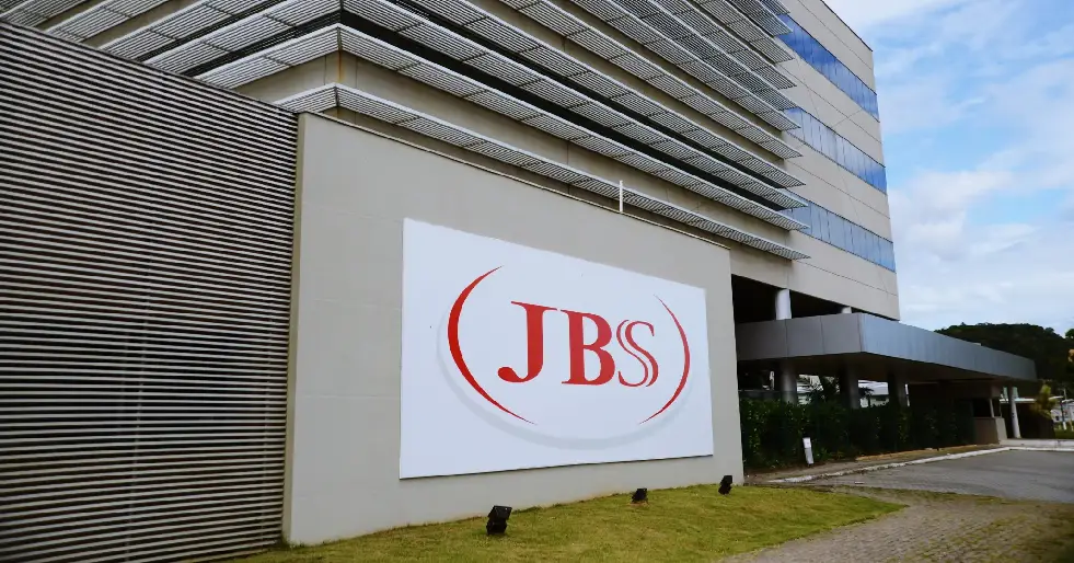 Gigante dos frigoríficos vai investir em carne cultivada