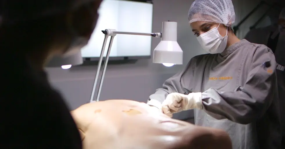 Transferência de Medicina_ saiba como funciona e quando vale a pena mudar de faculdade
