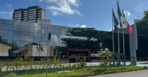 Cinco cursos de Medicina da Bahia são alvos de fiscalização do MPF