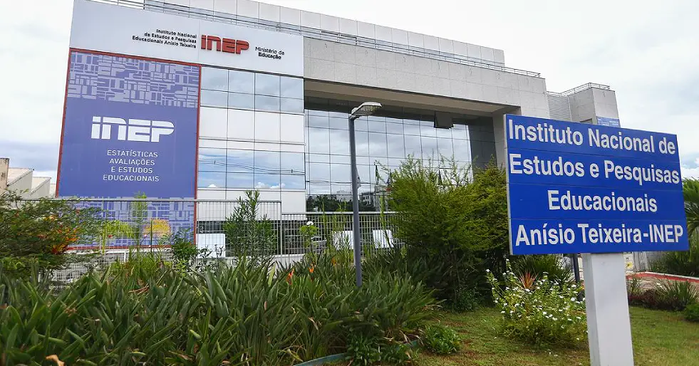 Inep altera enamed
